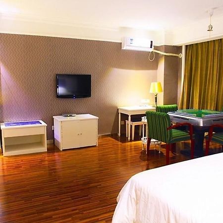 New Zhongxun Business Hotel Yueyang Exterior foto
