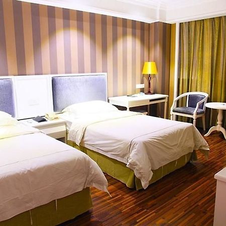 New Zhongxun Business Hotel Yueyang Exterior foto